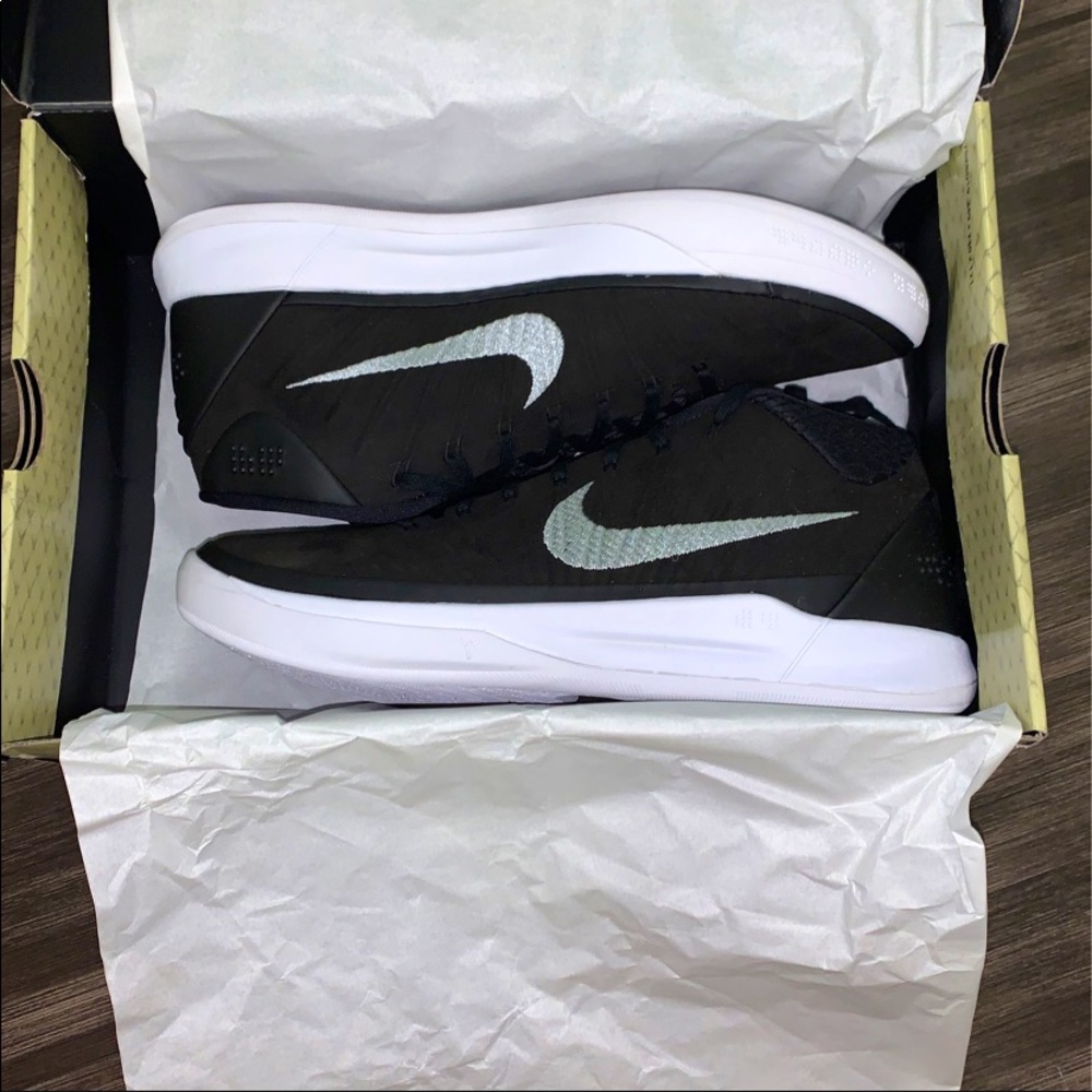Kobe Nike shoes
